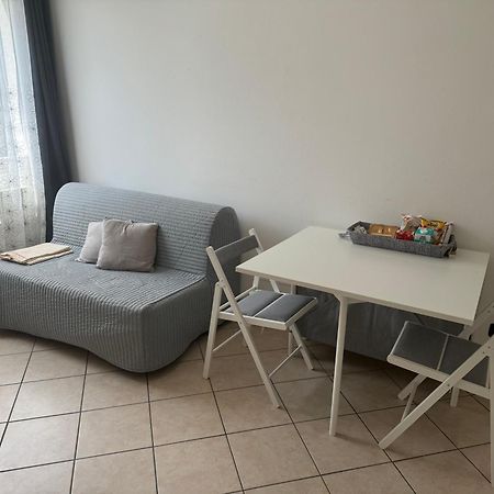 La Casa Di Alyss Apartment Bergamo Bagian luar foto